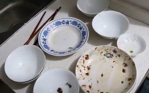 dishwasher or wash by hand